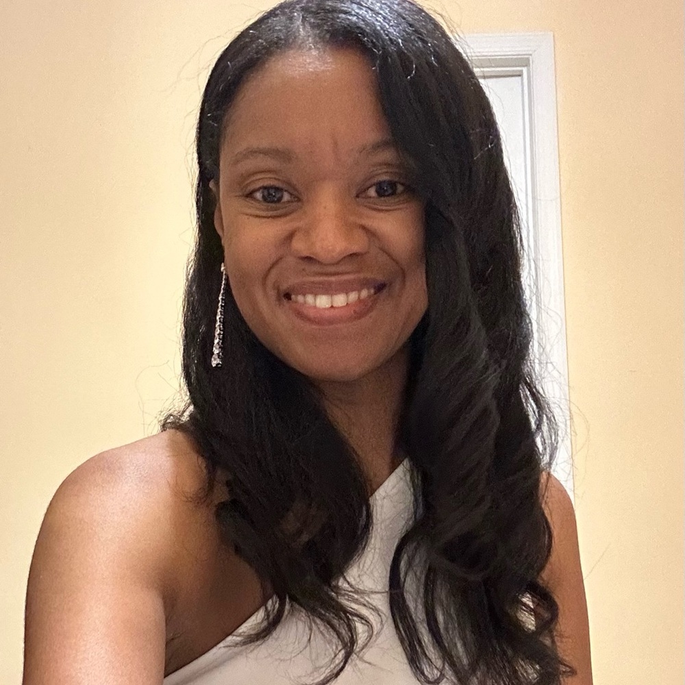 Meet your Posher, Tonita